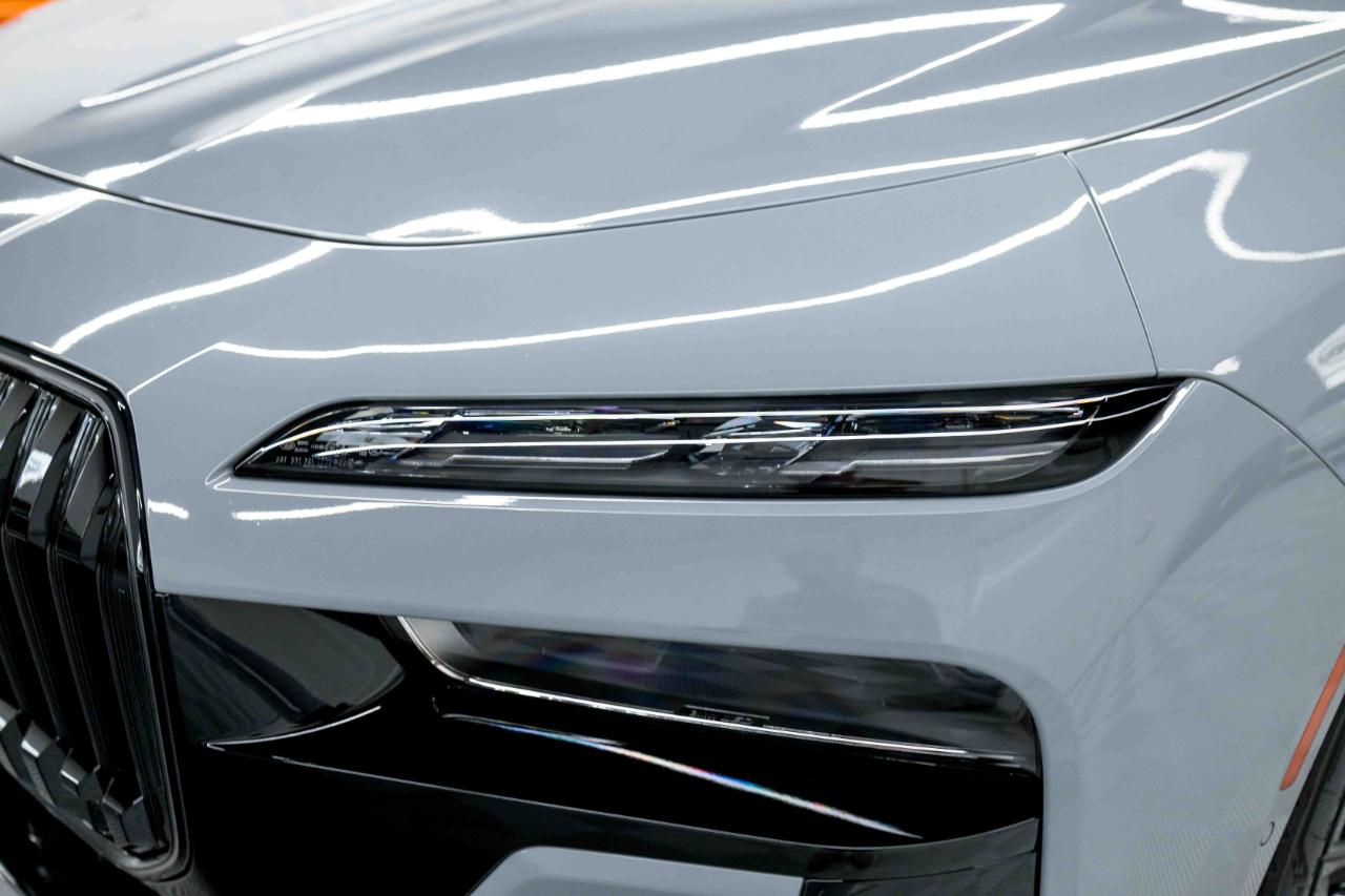 BMW 7-Series 760i xDrive 2024