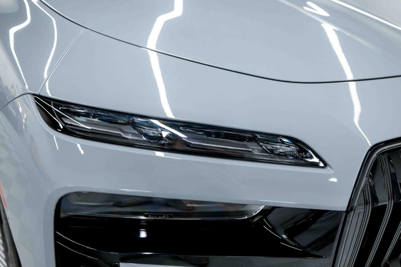 BMW 7-Series 760i xDrive 2024