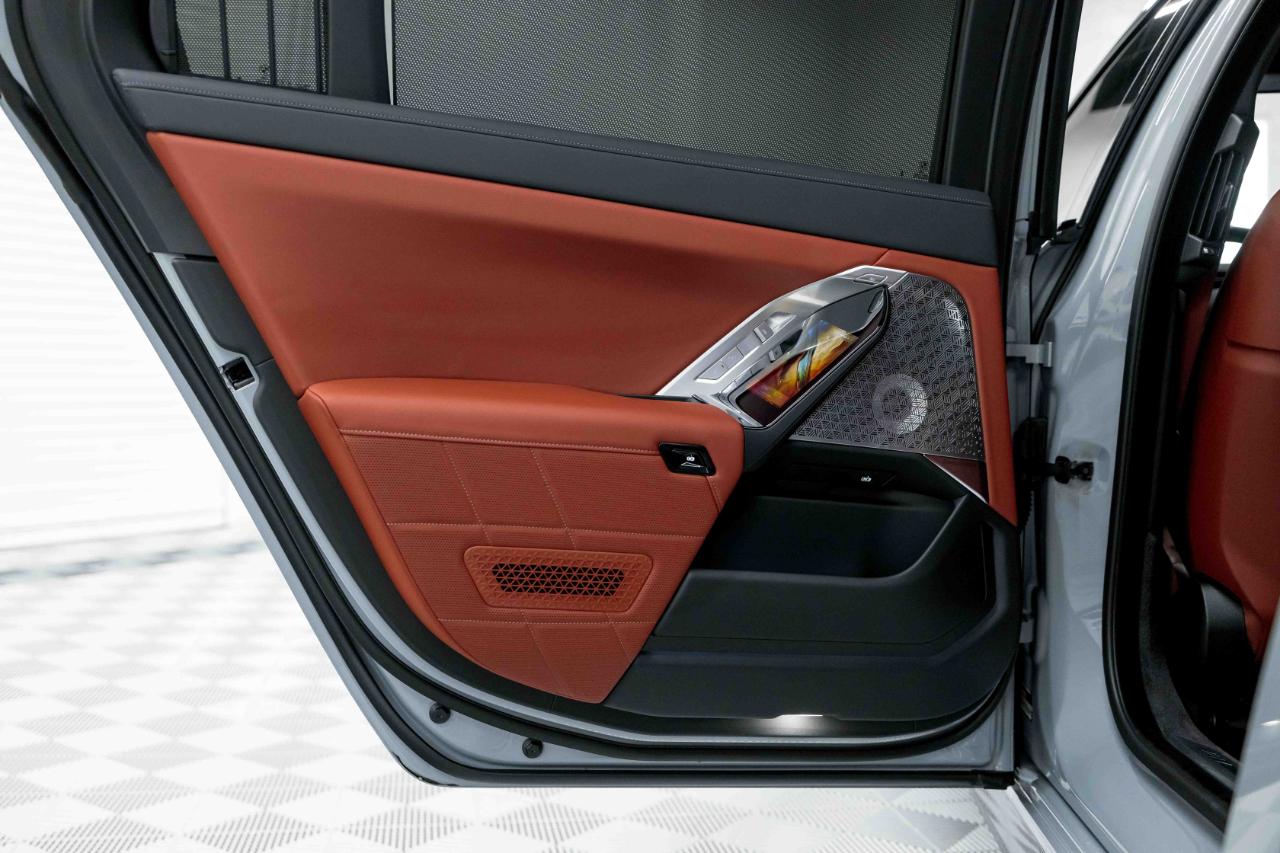 BMW 7-Series 760i xDrive 2024