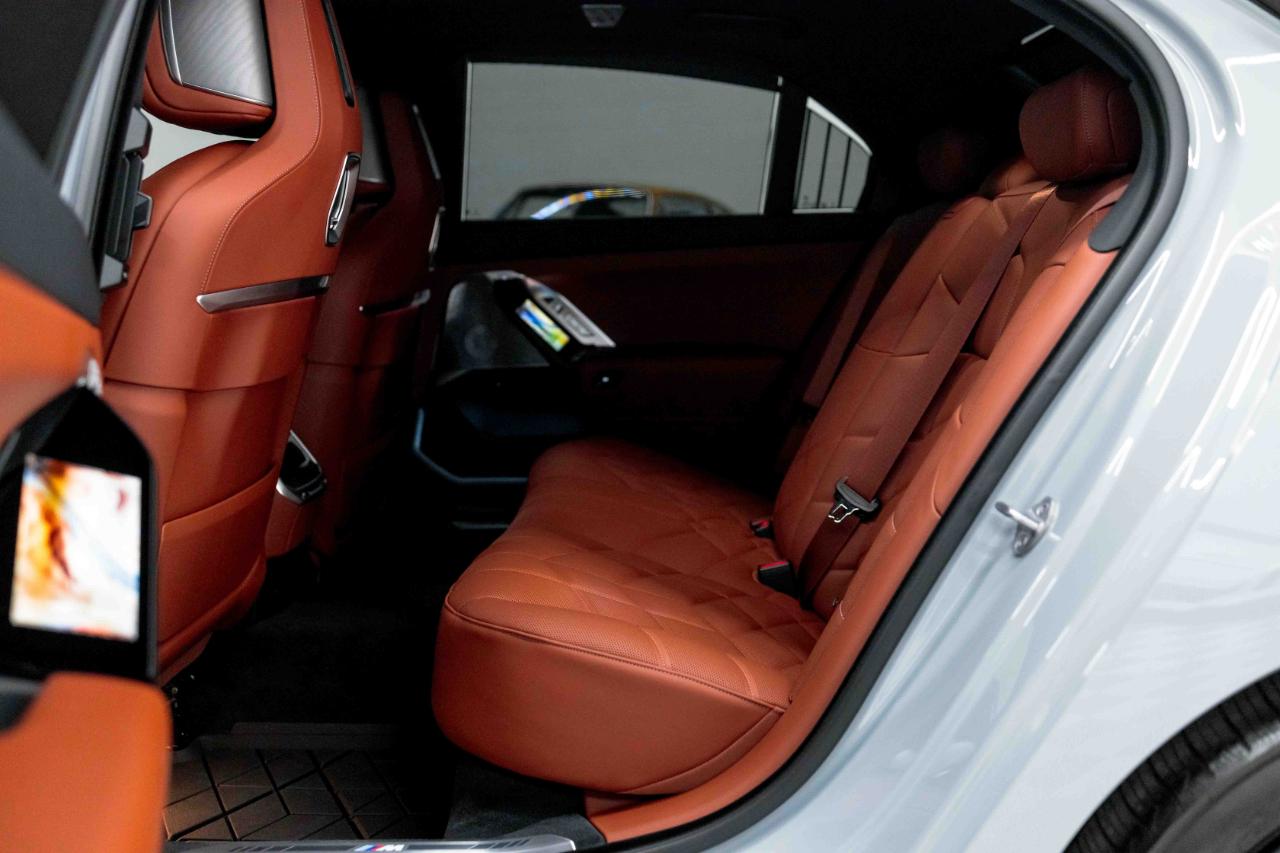 BMW 7-Series 760i xDrive 2024