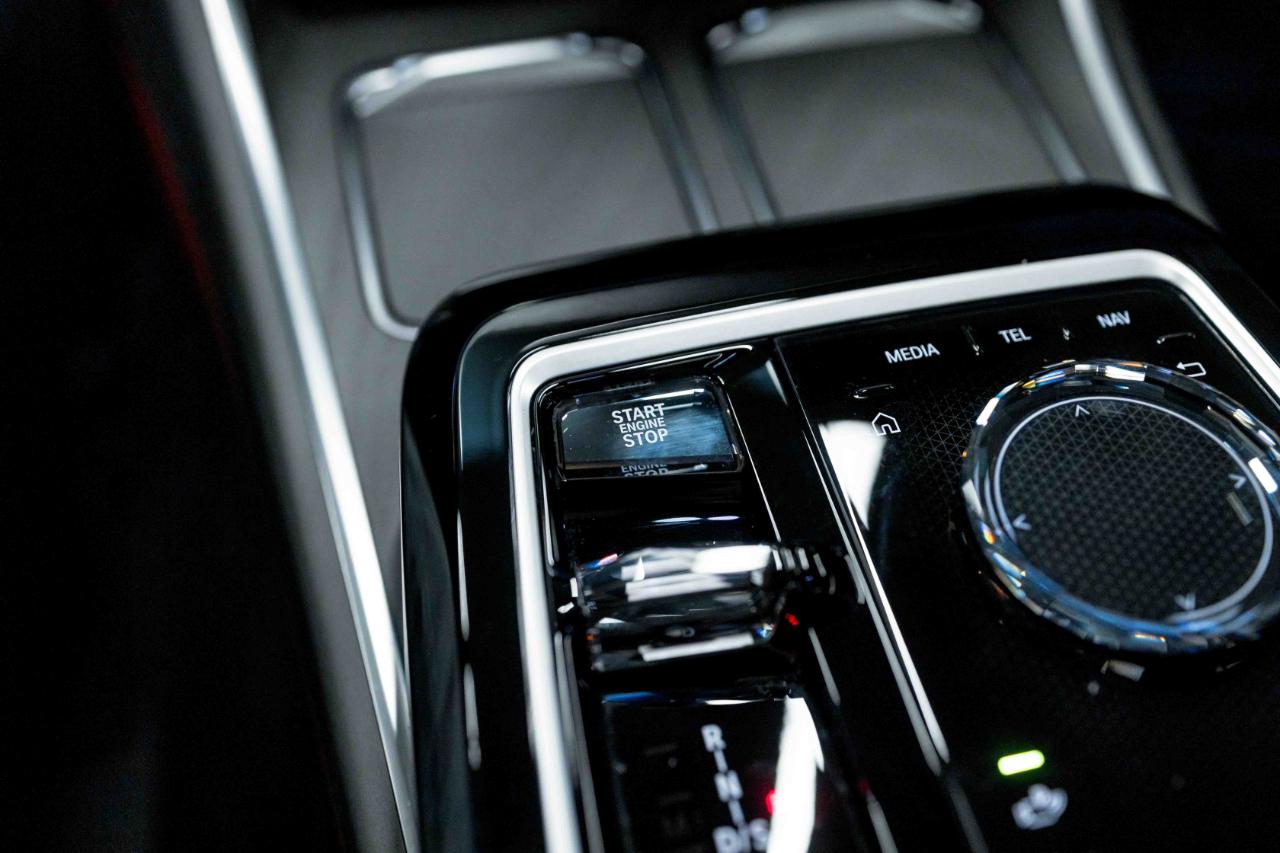 BMW 7-Series 760i xDrive 2024