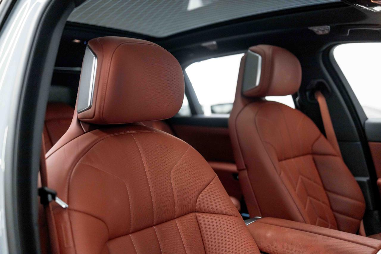 BMW 7-Series 760i xDrive 2024