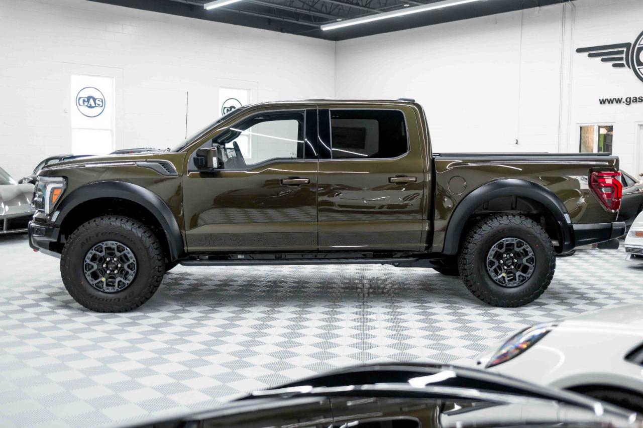 Ford F-150 Raptor SuperCrew 4WD 2026
