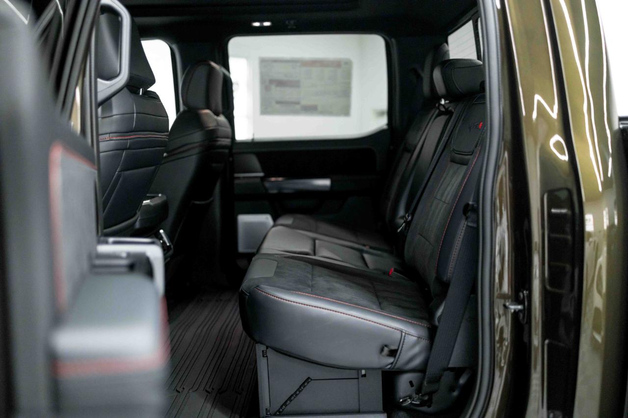 Ford F-150 Raptor SuperCrew 4WD 2026