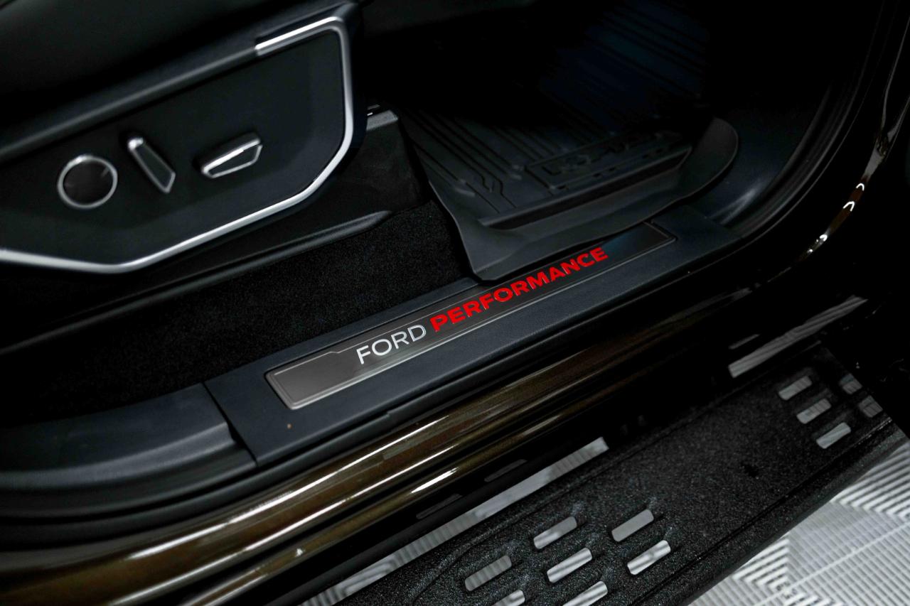 Ford F-150 Raptor SuperCrew 4WD 2026