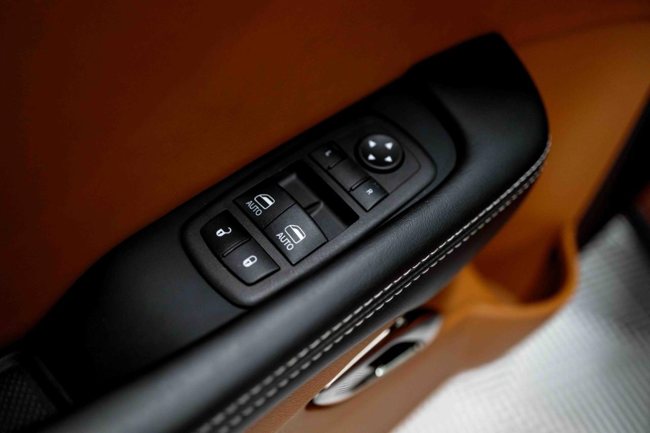 Dodge Challenger SRT Hellcat 2023