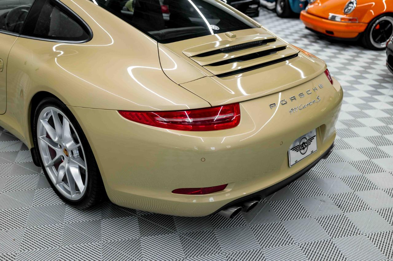 Porsche 911 Carrera S Coupe 2014