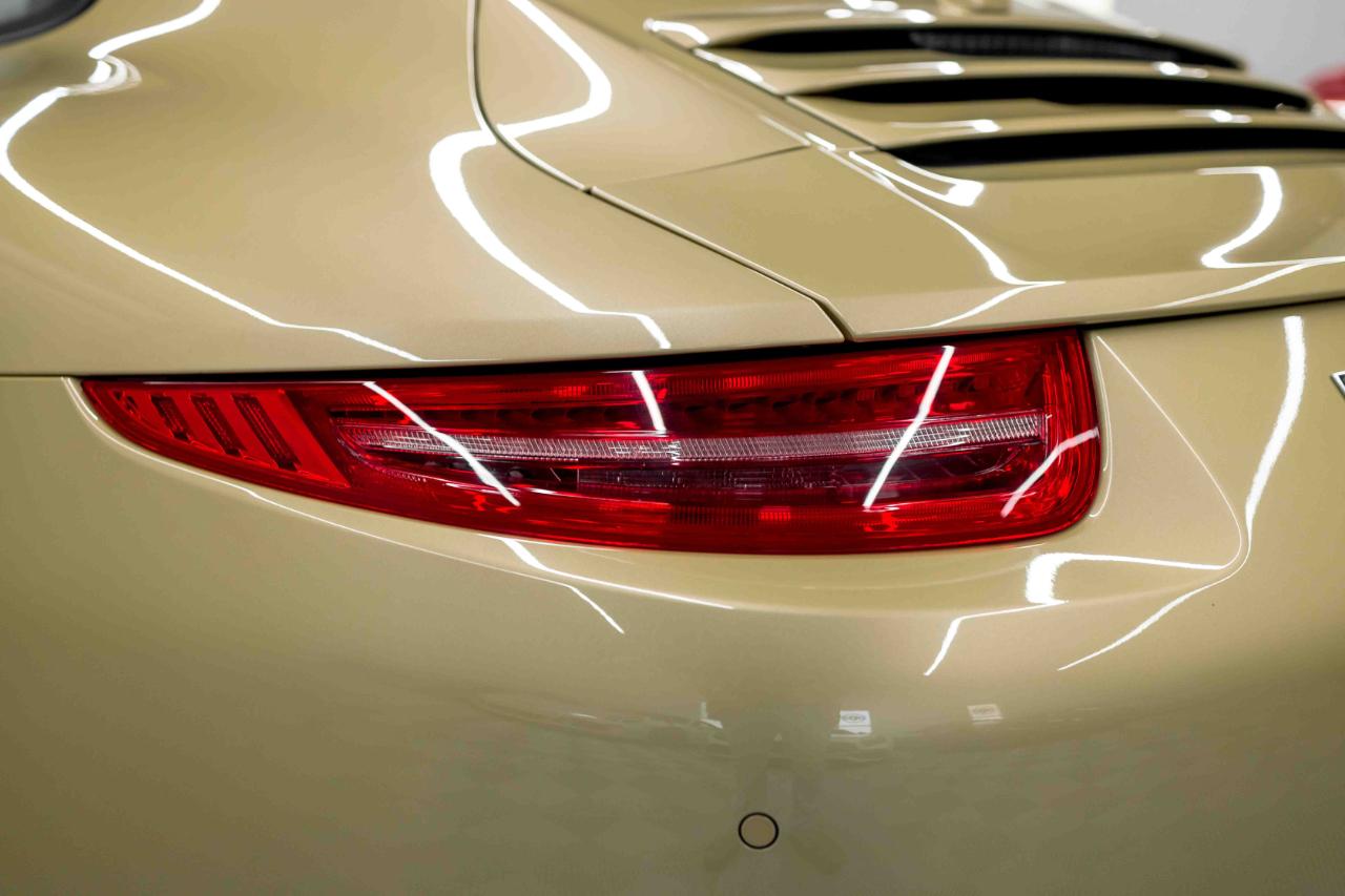 Porsche 911 Carrera S Coupe 2014