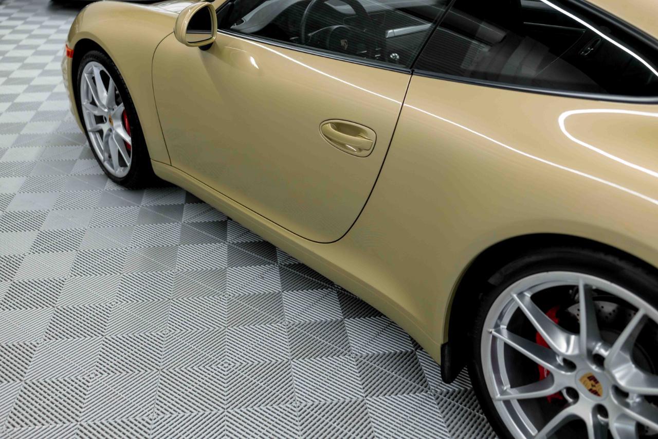 Porsche 911 Carrera S Coupe 2014