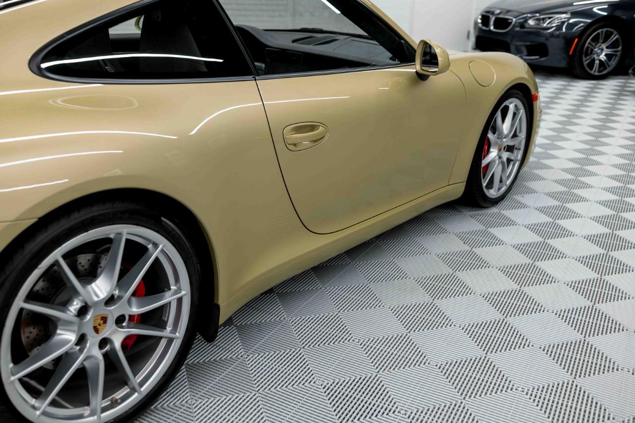 Porsche 911 Carrera S Coupe 2014