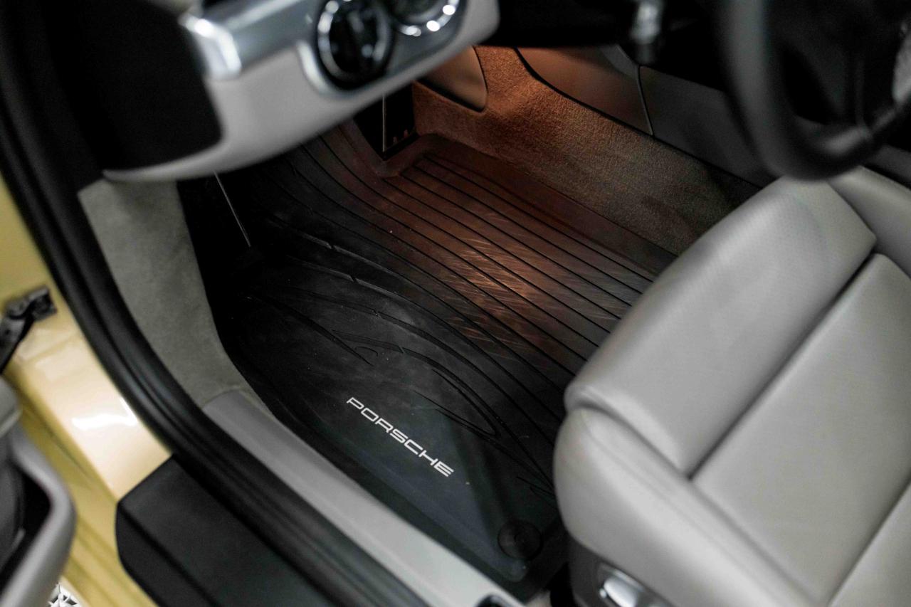 Porsche 911 Carrera S Coupe 2014