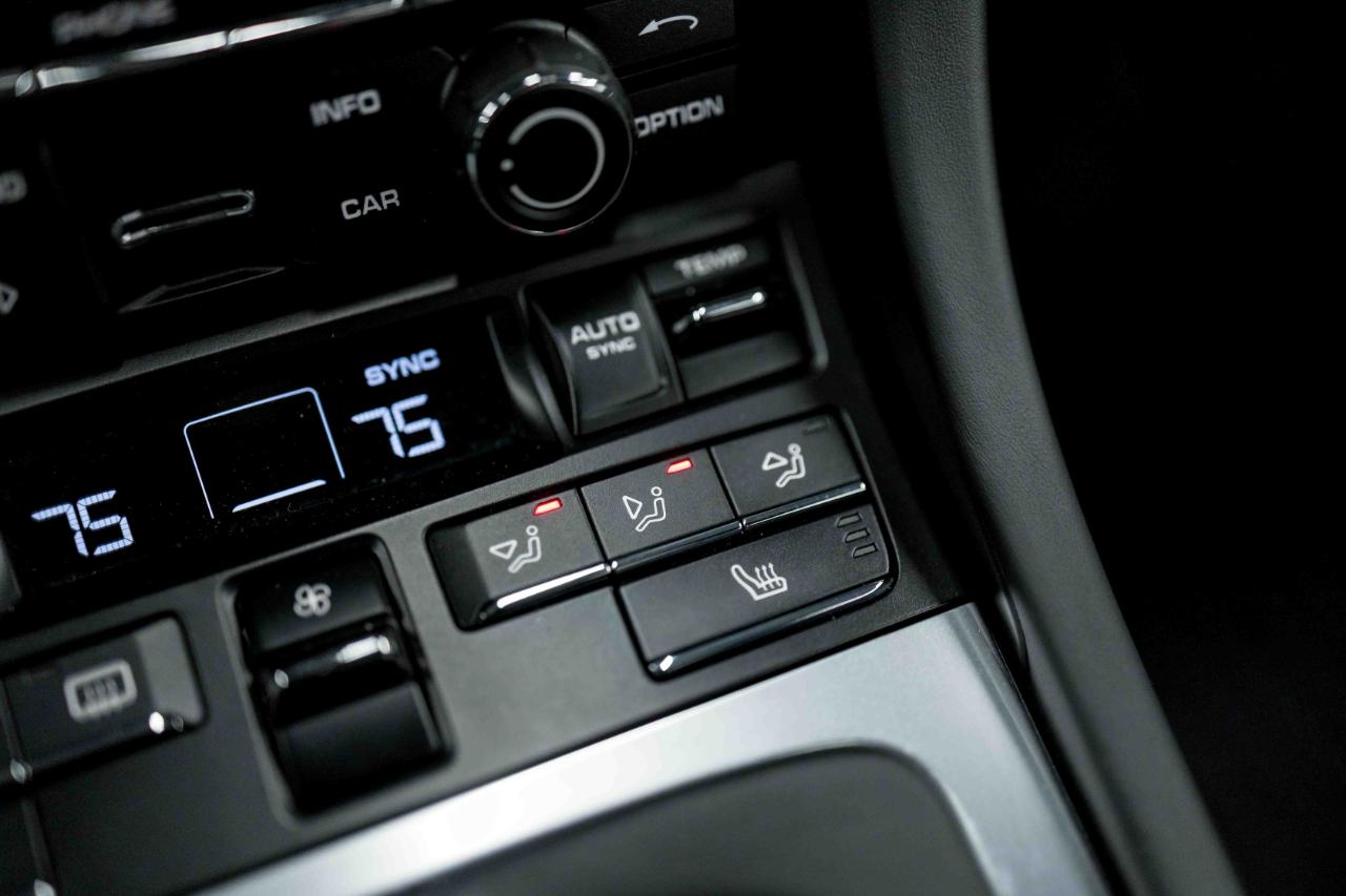 Porsche 911 Carrera S Coupe 2014