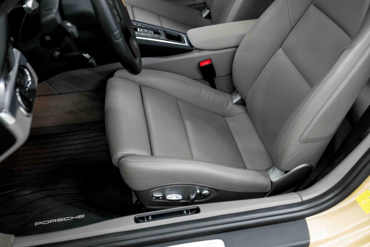 Porsche 911 Carrera S Coupe 2014