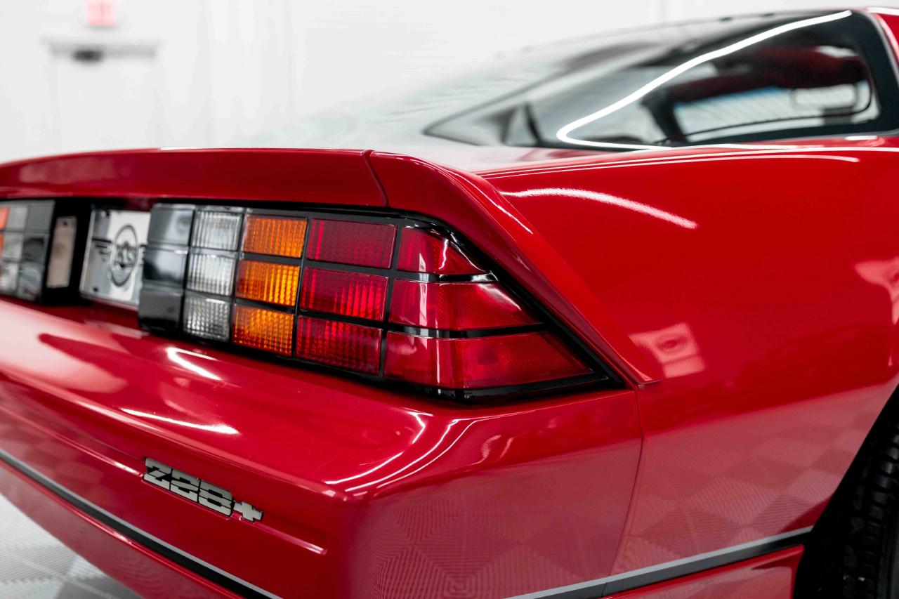 Chevrolet Camaro Z28 1985