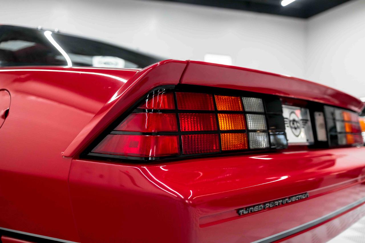 Chevrolet Camaro Z28 1985