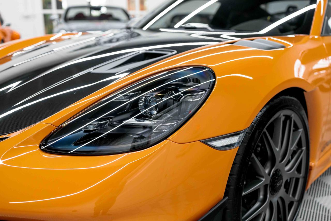 Porsche 718 Cayman GT4 RS 2025