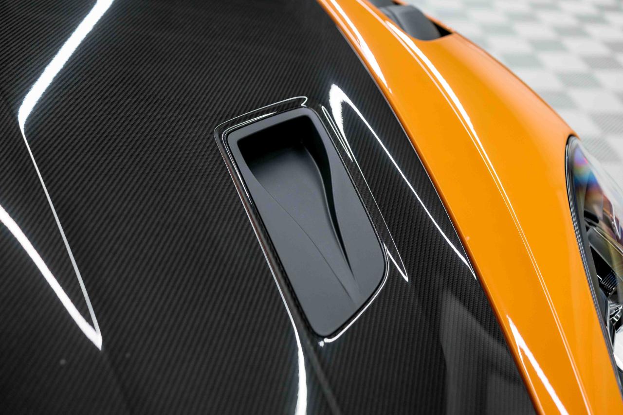 Porsche 718 Cayman GT4 RS 2025