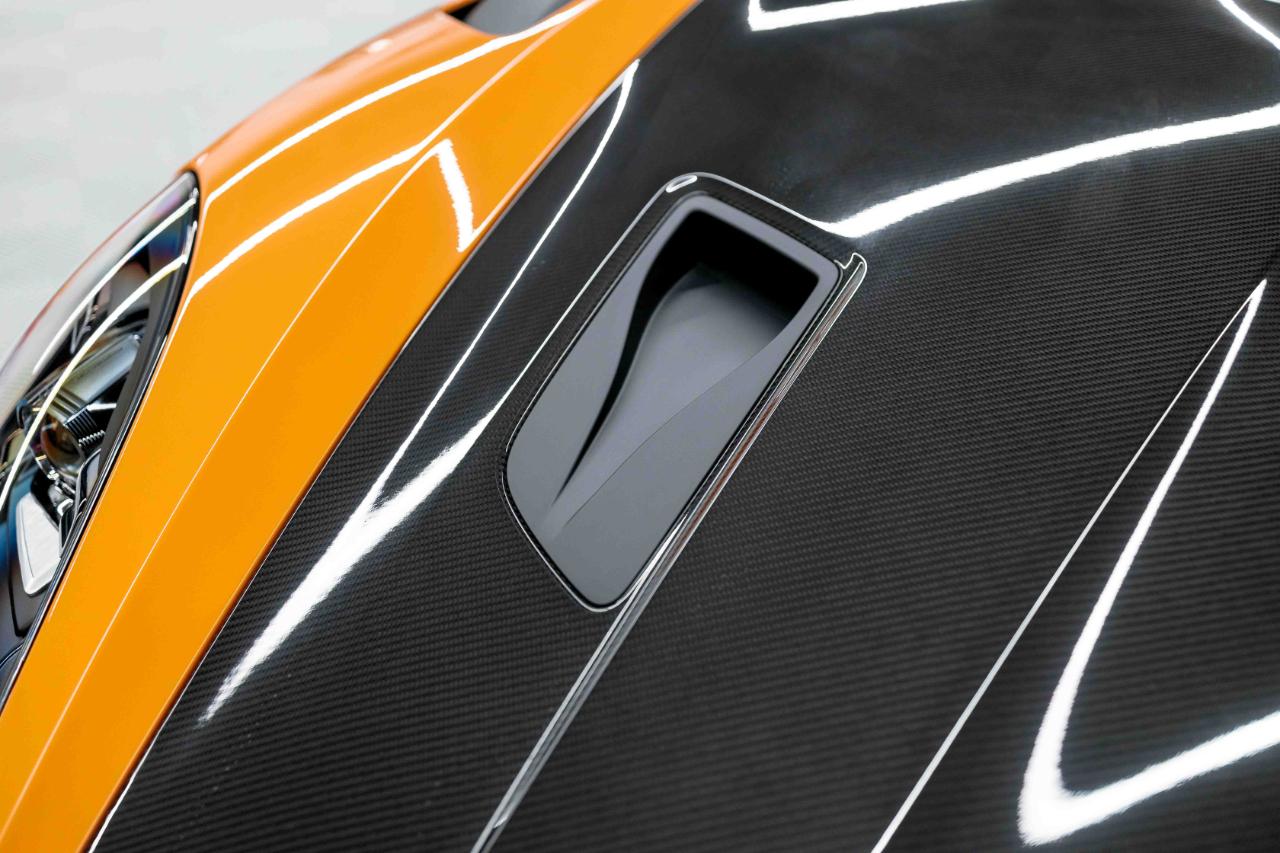 Porsche 718 Cayman GT4 RS 2025