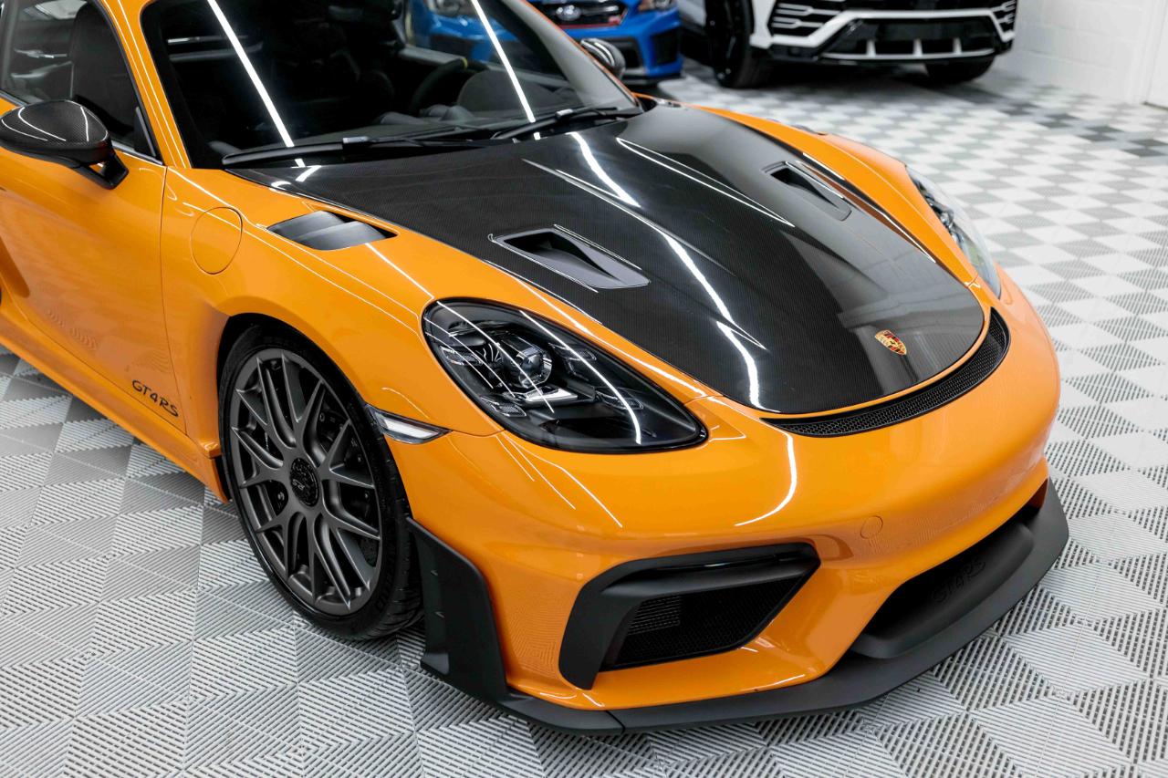 Porsche 718 Cayman GT4 RS 2025