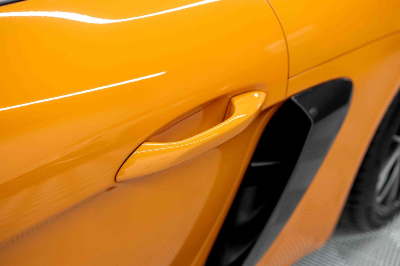 Porsche 718 Cayman GT4 RS 2025