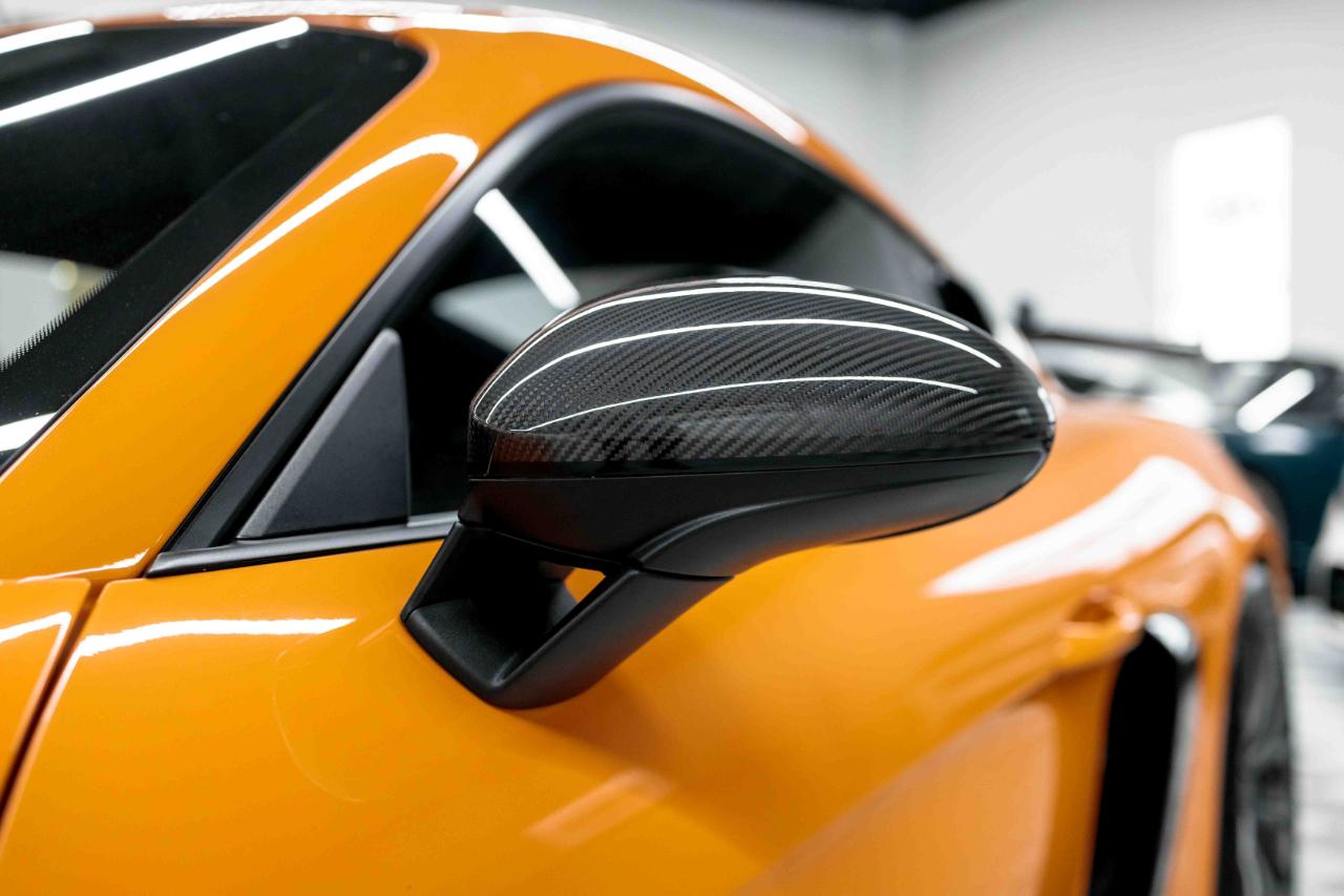 Porsche 718 Cayman GT4 RS 2025