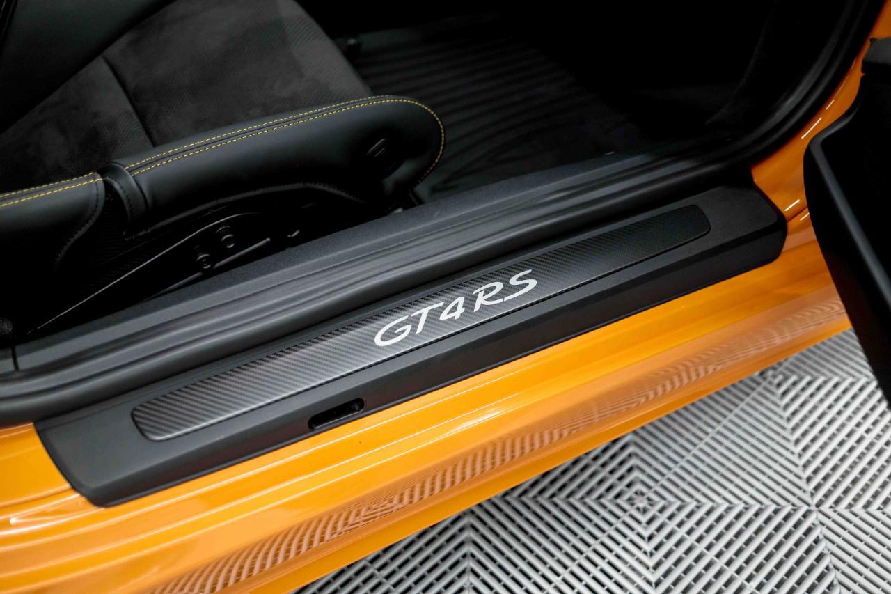 Porsche 718 Cayman GT4 RS 2025