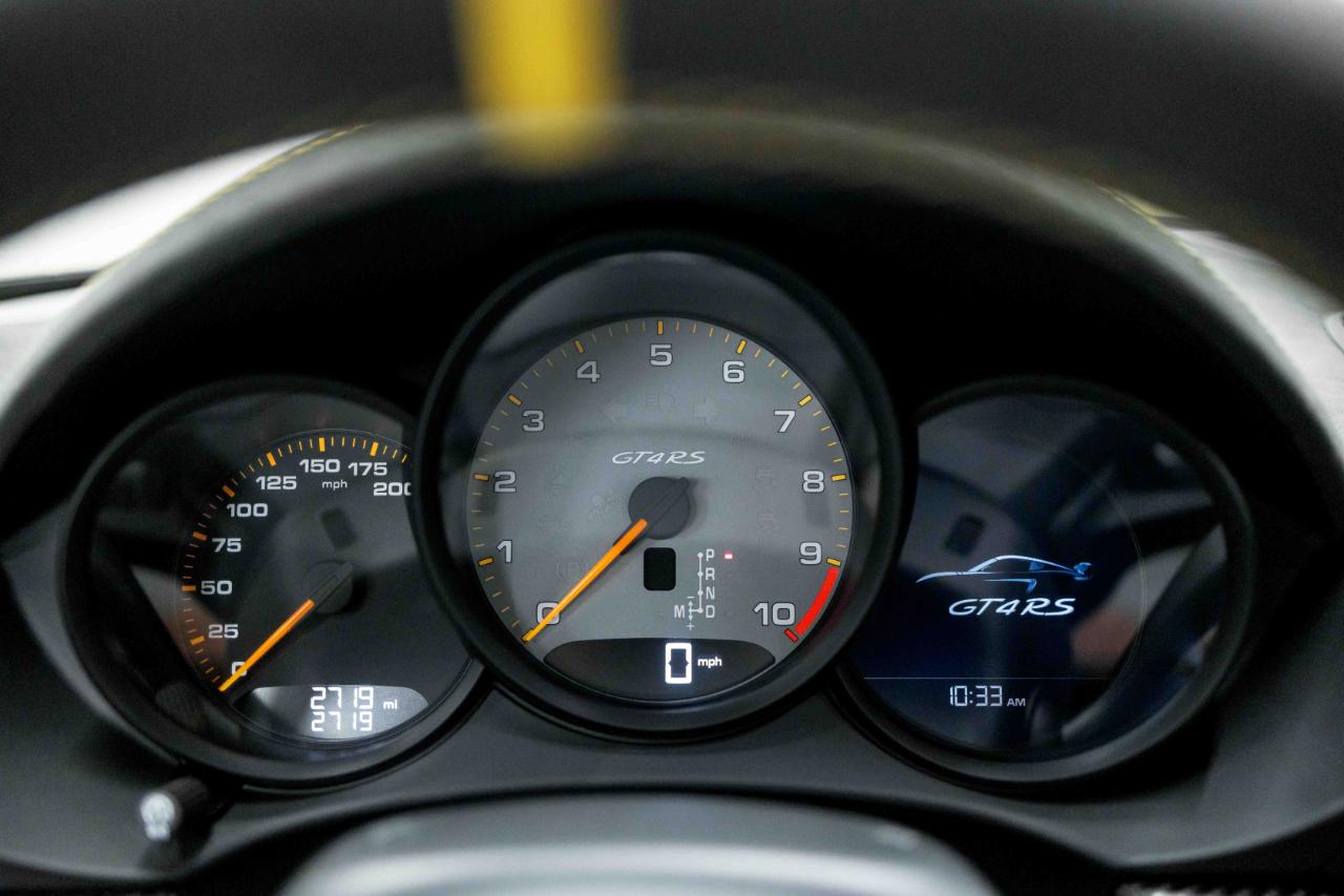 Porsche 718 Cayman GT4 RS 2025