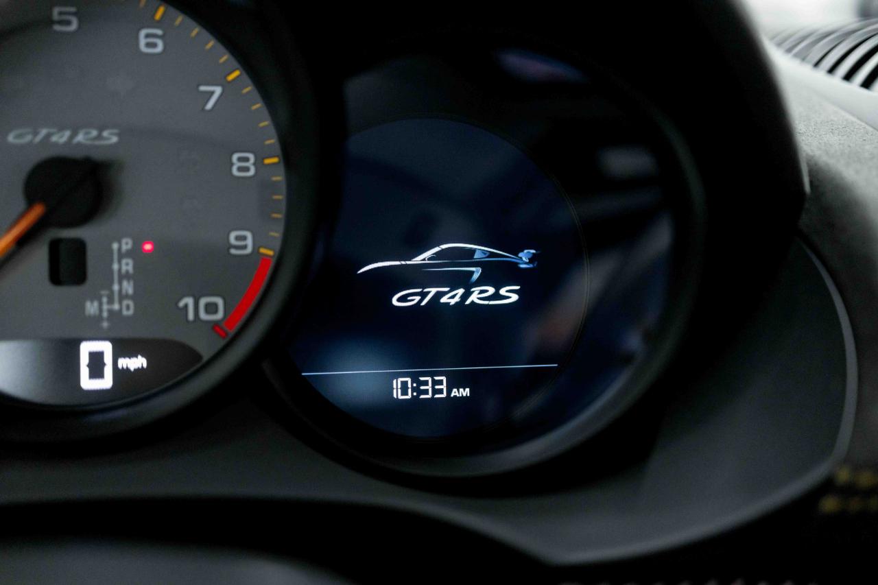 Porsche 718 Cayman GT4 RS 2025