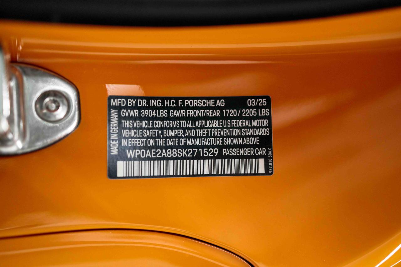 Porsche 718 Cayman GT4 RS 2025