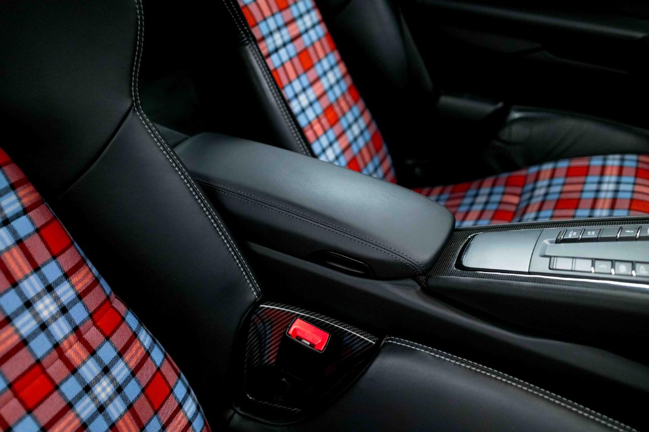 Porsche 911 GT3 Coupe w/Touring Package 2018