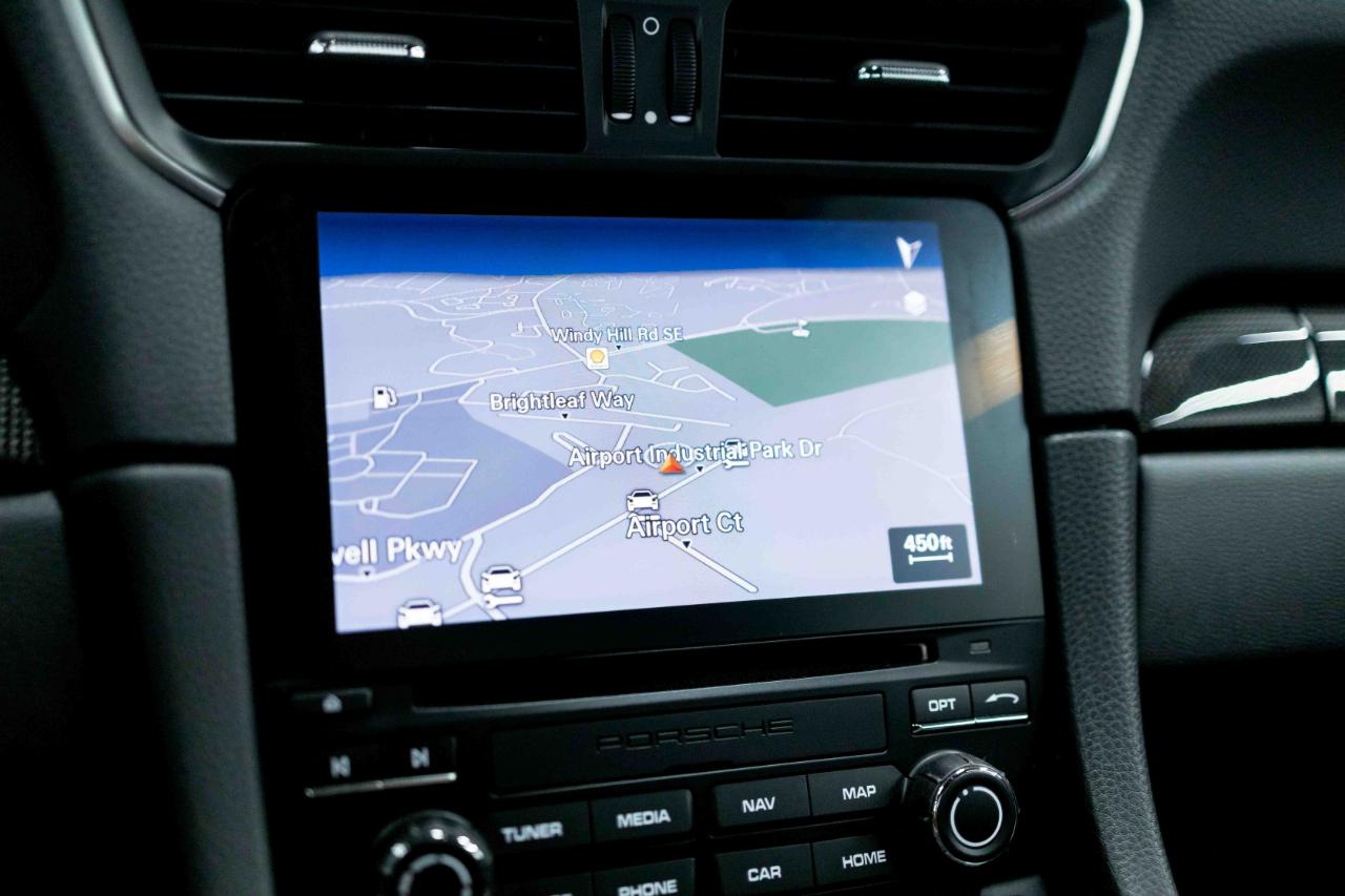 Porsche 911 GT3 Coupe w/Touring Package 2018