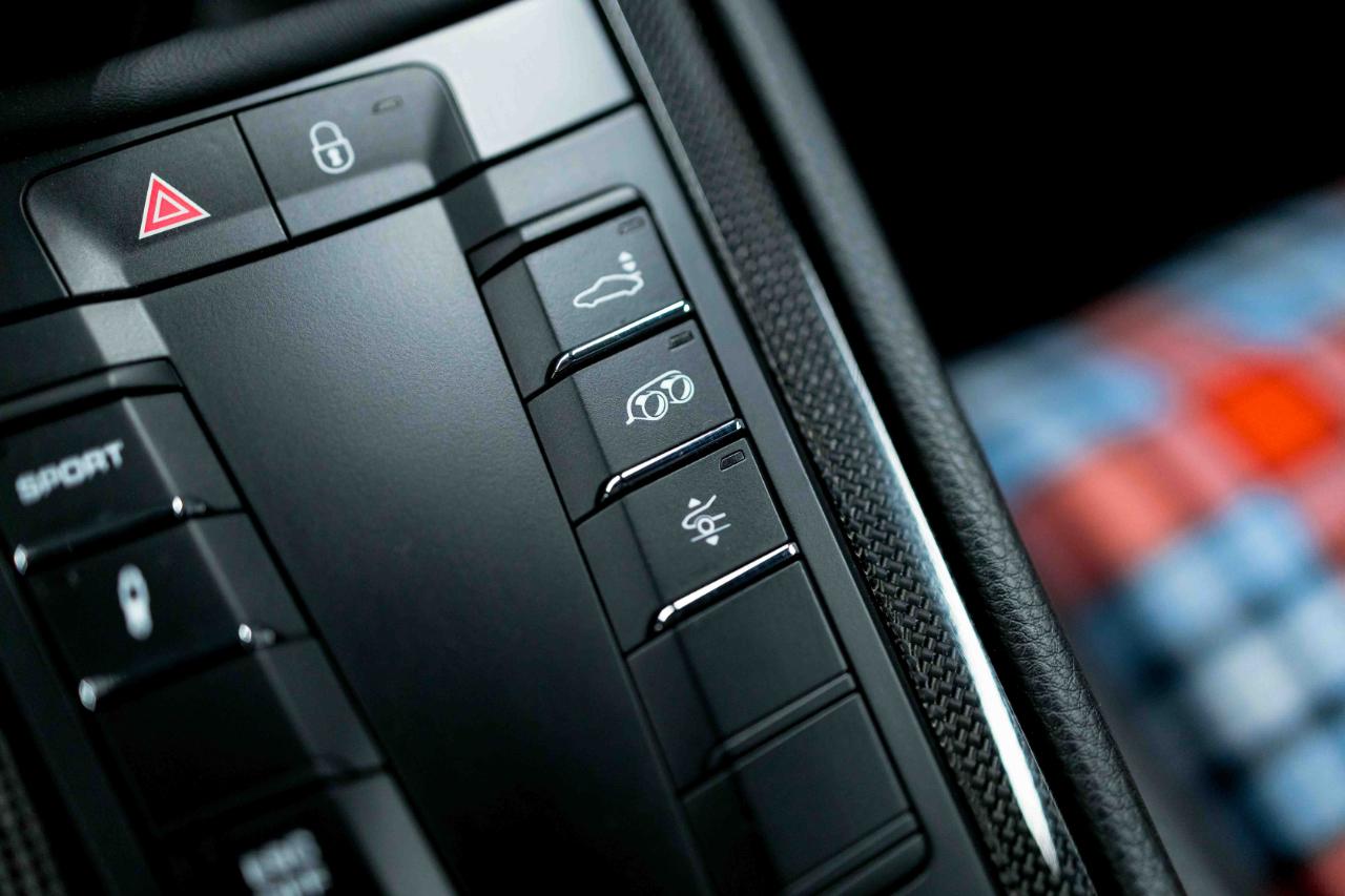 Porsche 911 GT3 Coupe w/Touring Package 2018