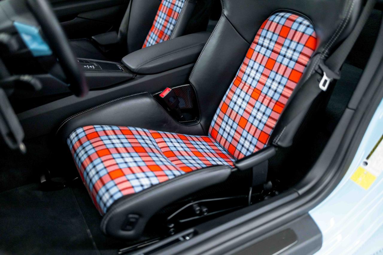 Porsche 911 GT3 Coupe w/Touring Package 2018