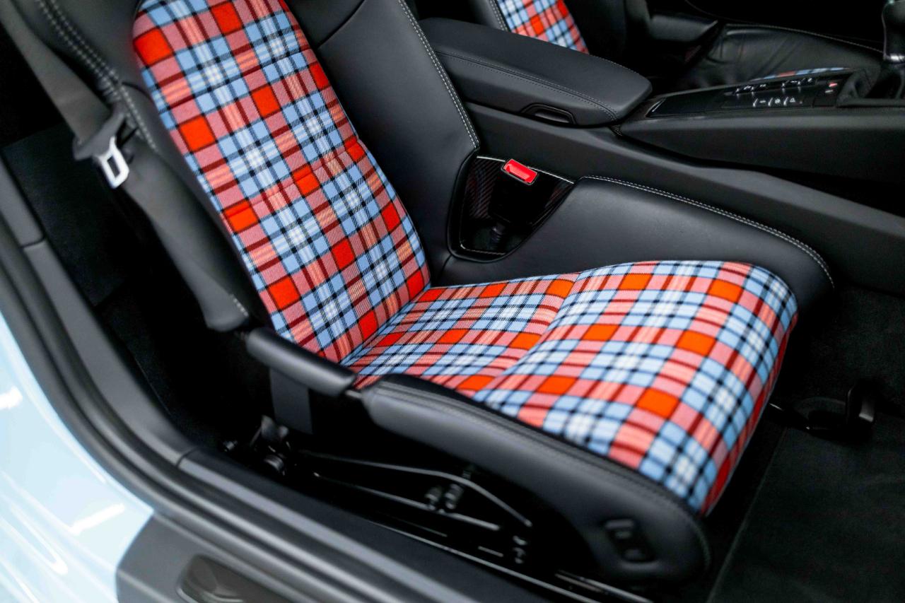 Porsche 911 GT3 Coupe w/Touring Package 2018