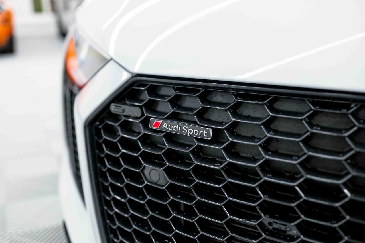 Audi R8 V10 quattro Spyder 2018