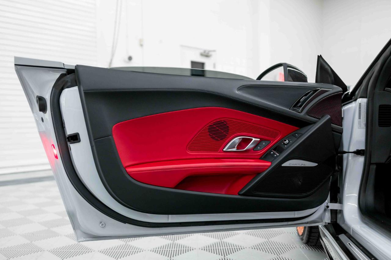 Audi R8 V10 quattro Spyder 2018