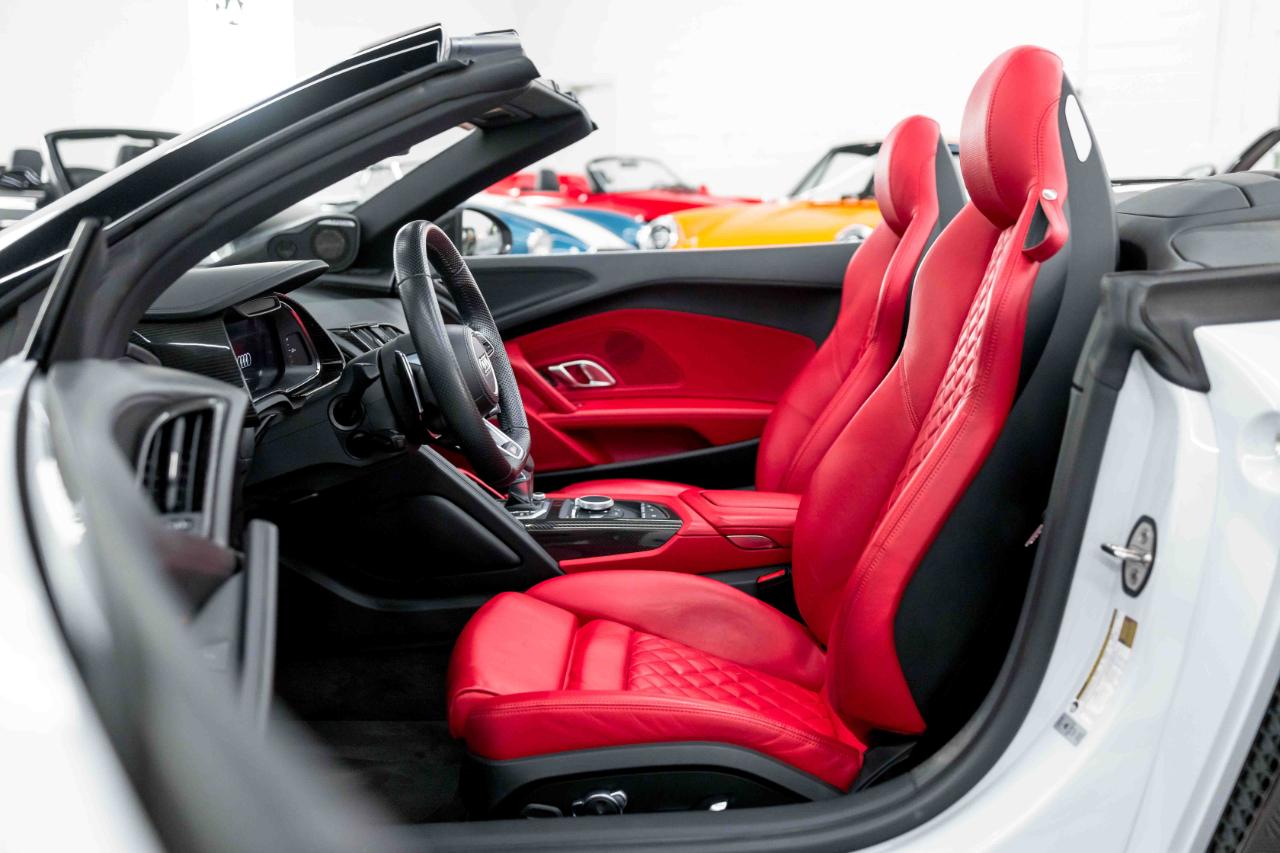 Audi R8 V10 quattro Spyder 2018