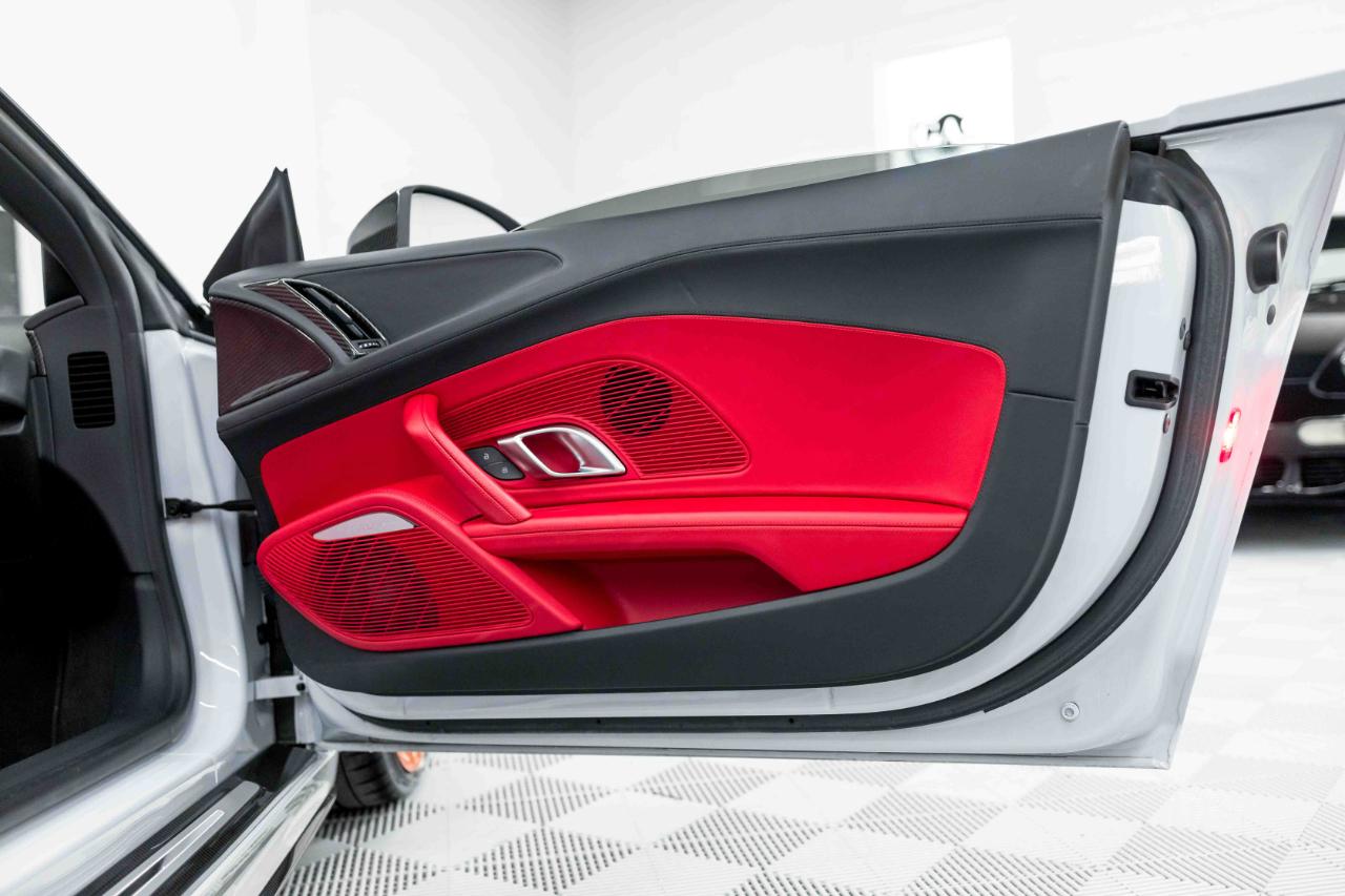 Audi R8 V10 quattro Spyder 2018