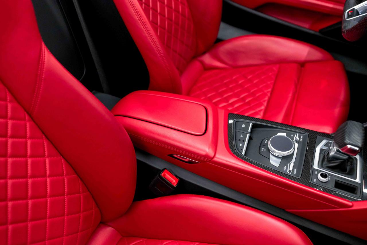 Audi R8 V10 quattro Spyder 2018