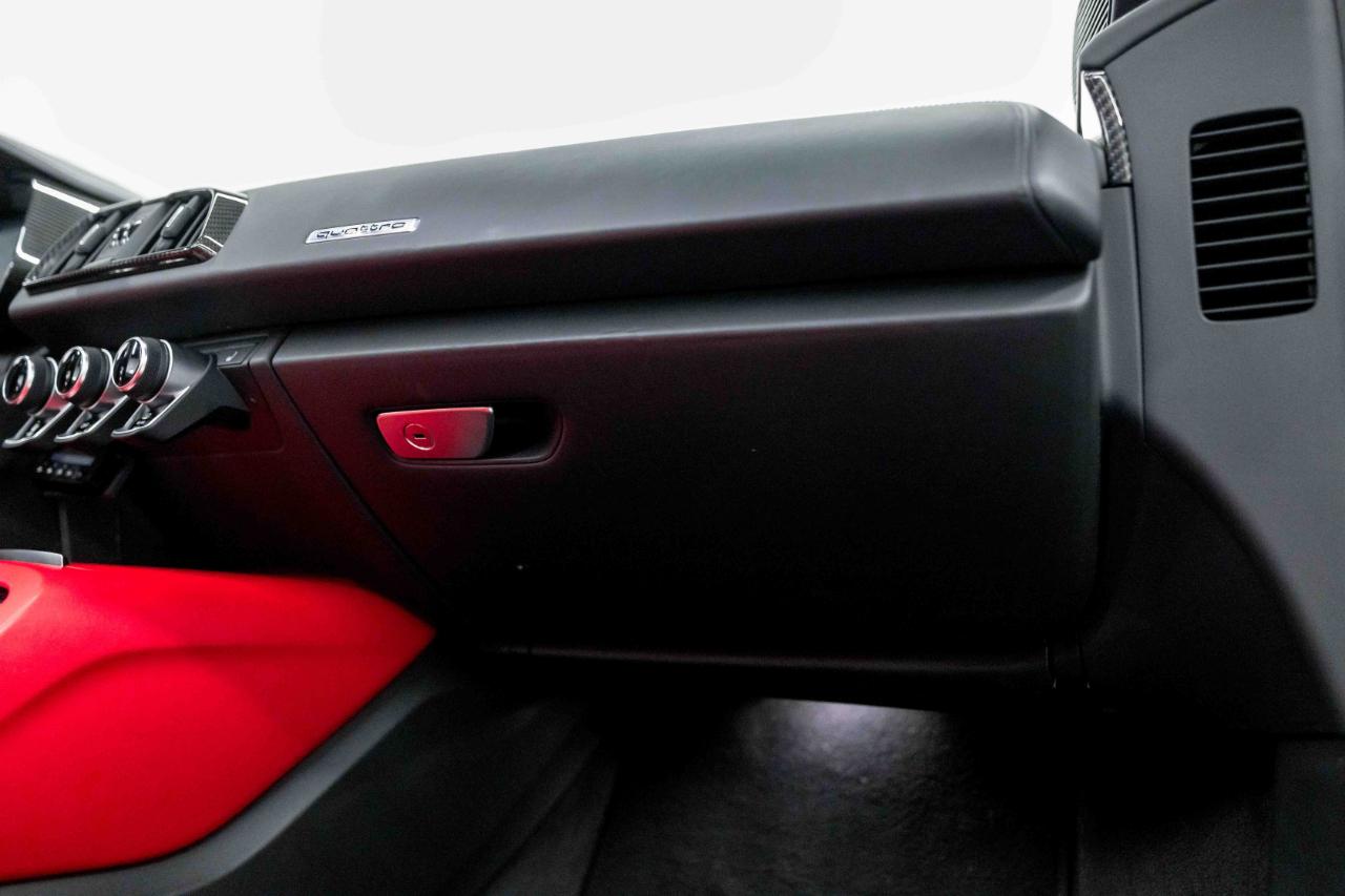 Audi R8 V10 quattro Spyder 2018