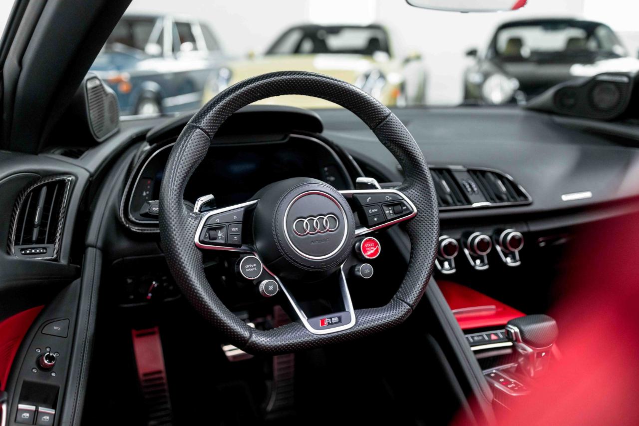 Audi R8 V10 quattro Spyder 2018