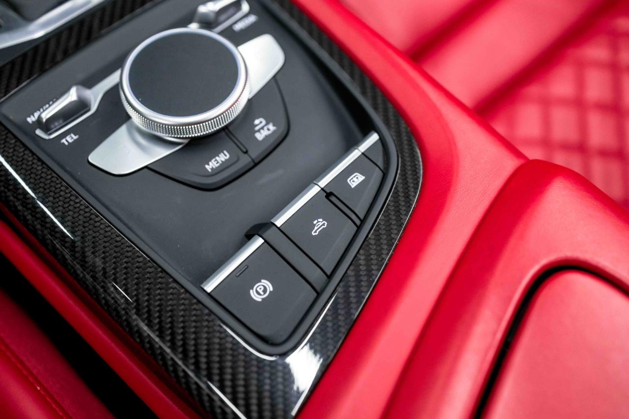 Audi R8 V10 quattro Spyder 2018