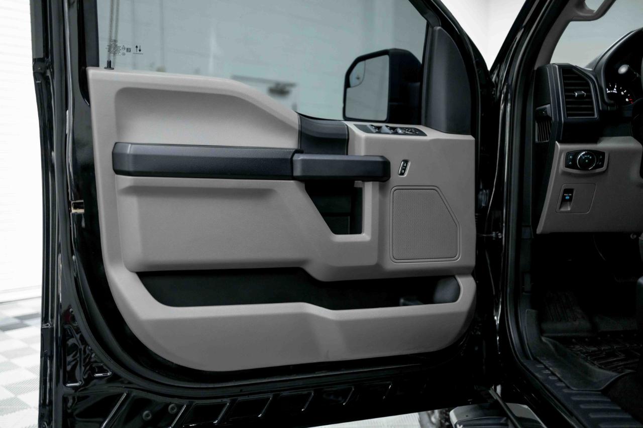 Ford F-150 XL SuperCrew 5.5-ft. Bed 4WD 2020