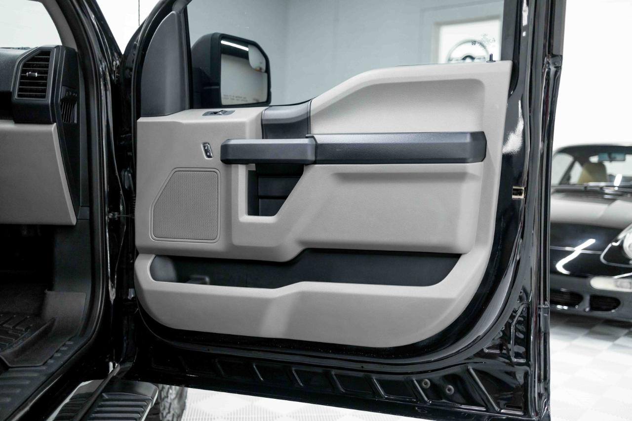 Ford F-150 XL SuperCrew 5.5-ft. Bed 4WD 2020