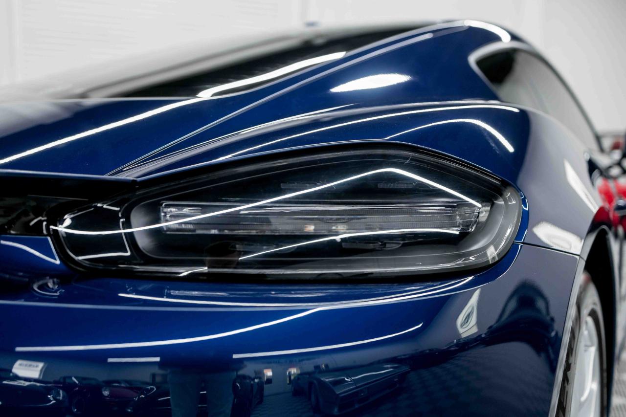 Porsche 718 Cayman Coupe 2023