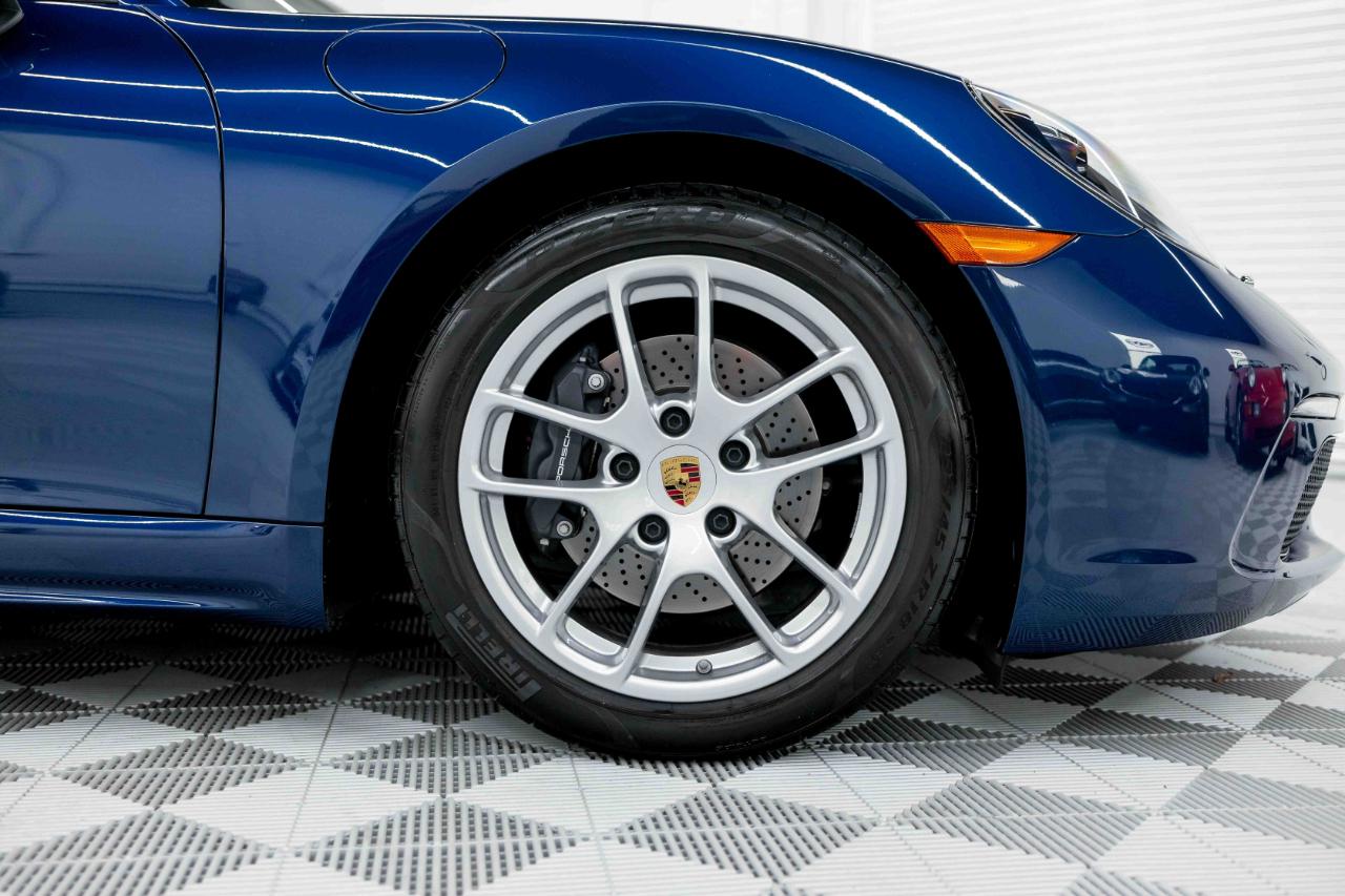 Porsche 718 Cayman Coupe 2023