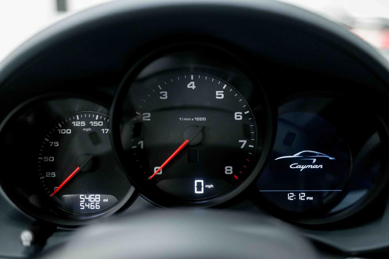 Porsche 718 Cayman Coupe 2023