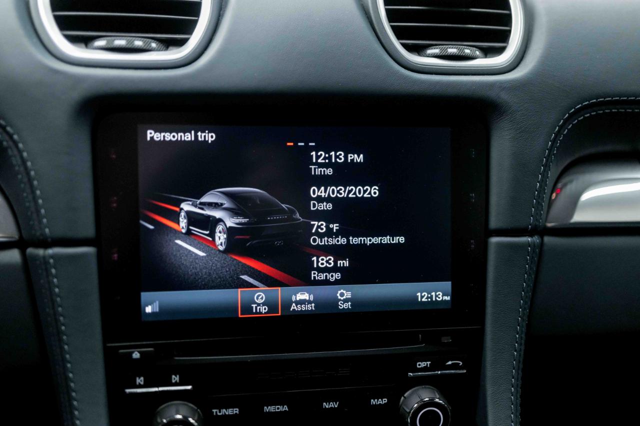 Porsche 718 Cayman Coupe 2023