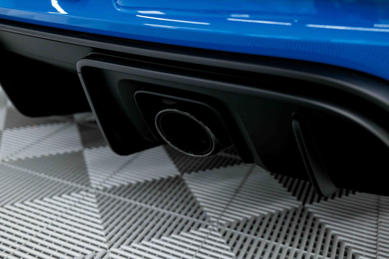 Porsche 718 Cayman GT4 2022