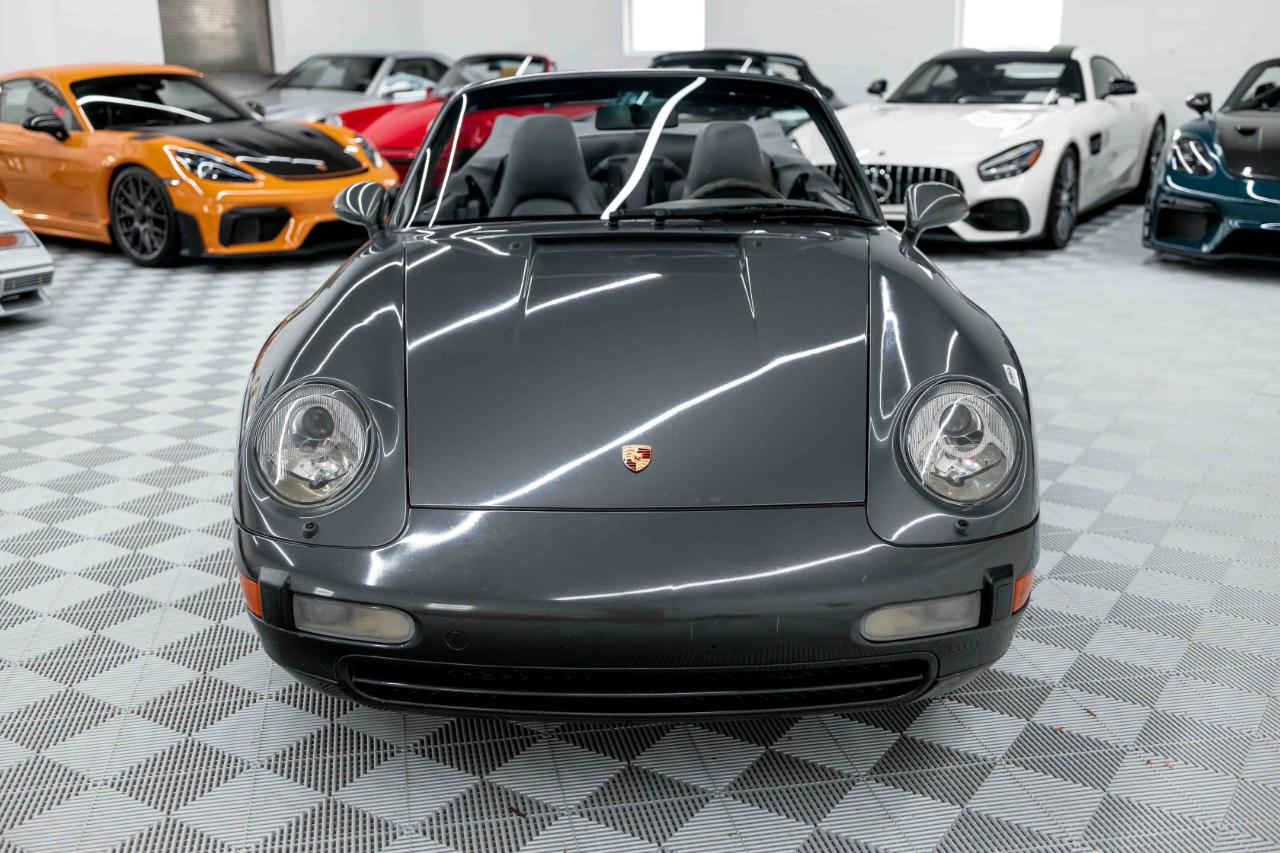 Porsche 911 Carrera Cabriolet 1997
